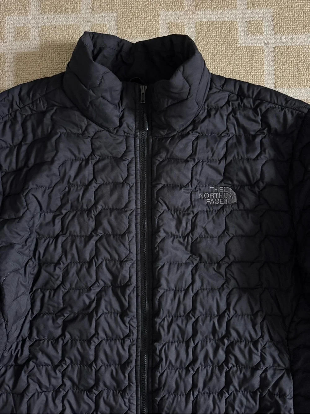 The North Face ThermoBall Insulated Puffer Jacket Packable Black Large